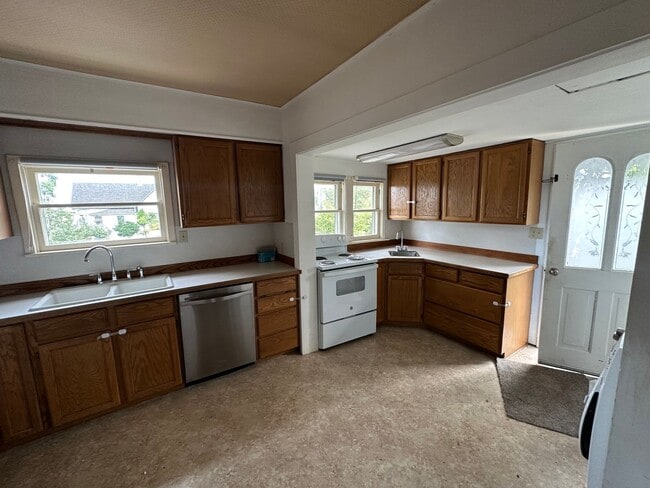 Photo - Bayview 3 Bedroom