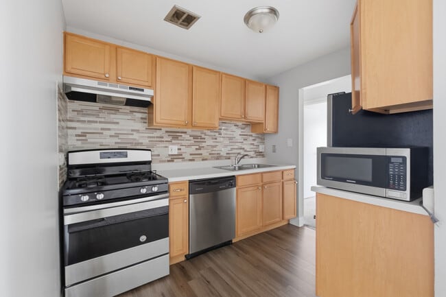 Photo - 864 Winesap Ct Unit 307