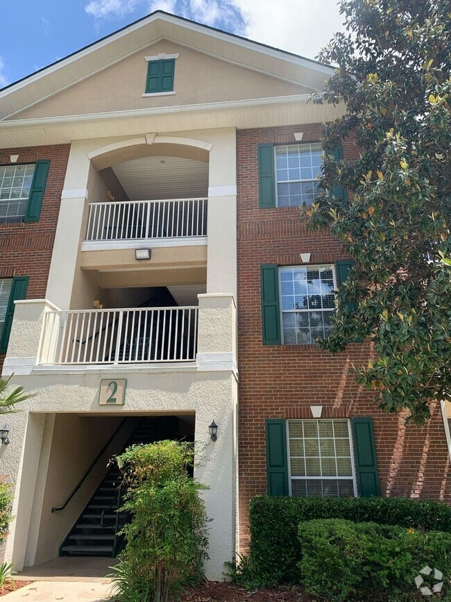 Building Photo - Beautiful and spacious two bedroom two bat... Rental