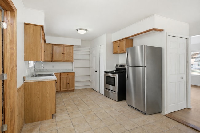 Photo - 3607 Sunridge Dr