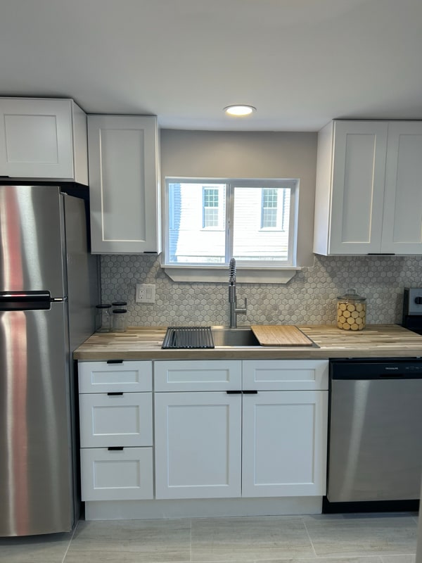 Photo - 12034 Main St