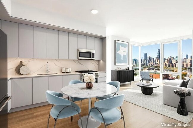 Building Photo - 1 bedroom in Queens NY 11101 Unit 610 Rental