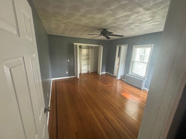 11 Harris Ave Unit B