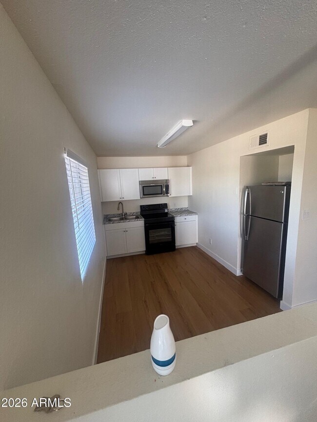 7160 N 53rd Ave Unit 4