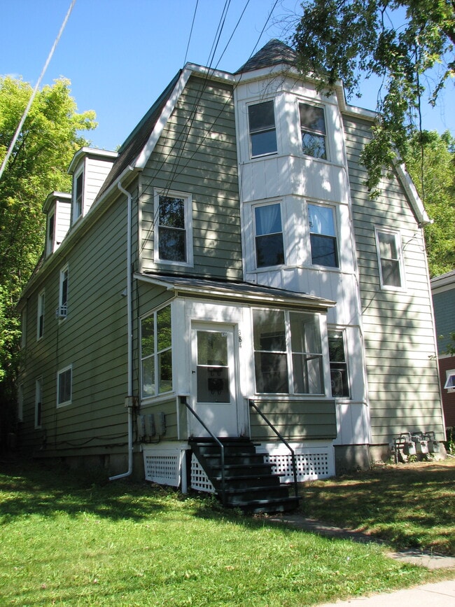 Photo - 384 Saint Paul St Unit 1