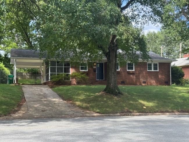 Building Photo - 701 Seneca Pl Rental