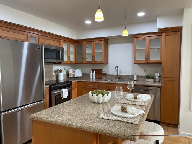 Building Photo - 20 Ryland Park Dr Unit 305