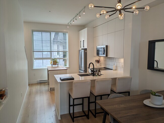 Photo - 19696 Hammond Rd