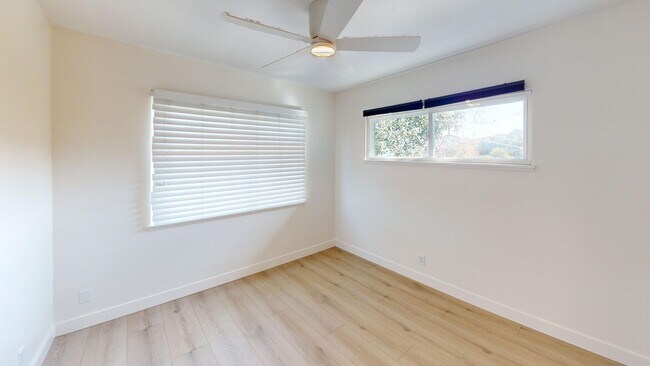 Photo - 117-119 Altena St Unidad 119