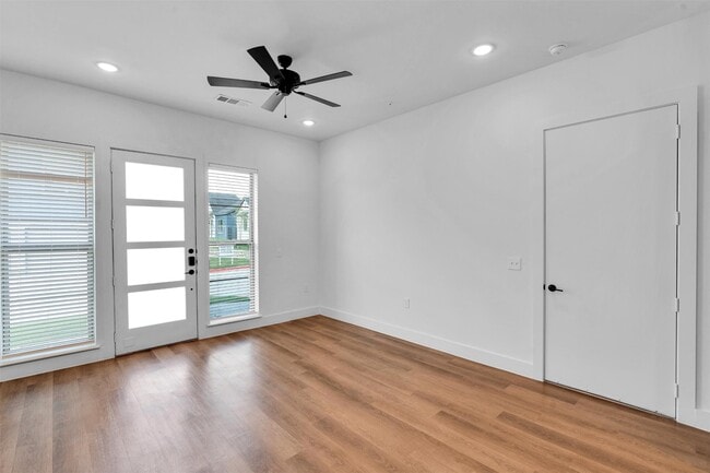 Building Photo - 1513A Forward Dr Rental