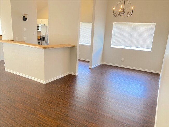Photo - 2414 Woven Wood Ln