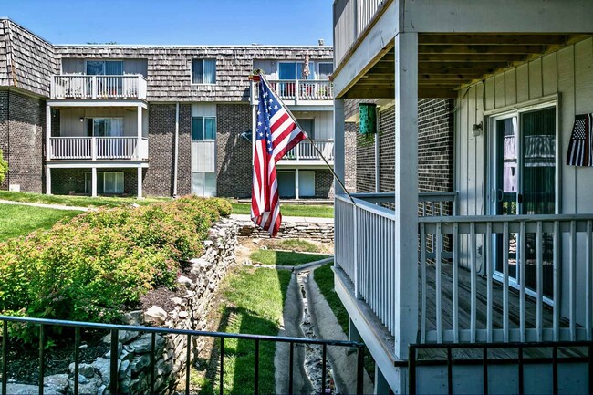Building Photo - Chateau Bellevue Rental
