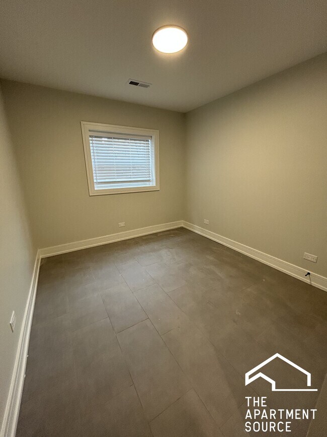 Photo - 858 N Paulina St Unidad CH