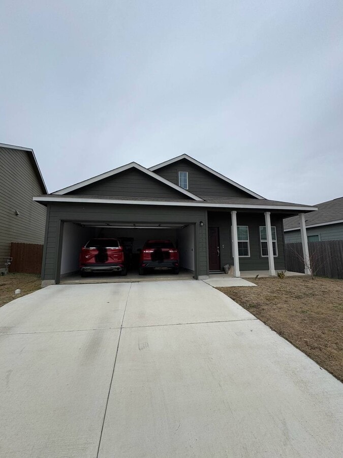 Photo - 13700 Tordillo Dr House