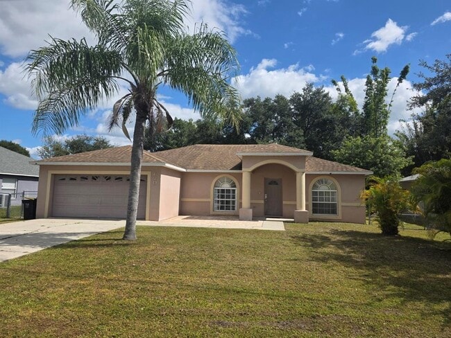 Photo - 670 Reindeer Dr