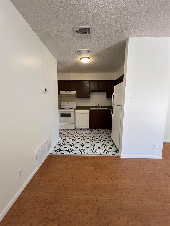 Photo - 3403 Willowrun Cove