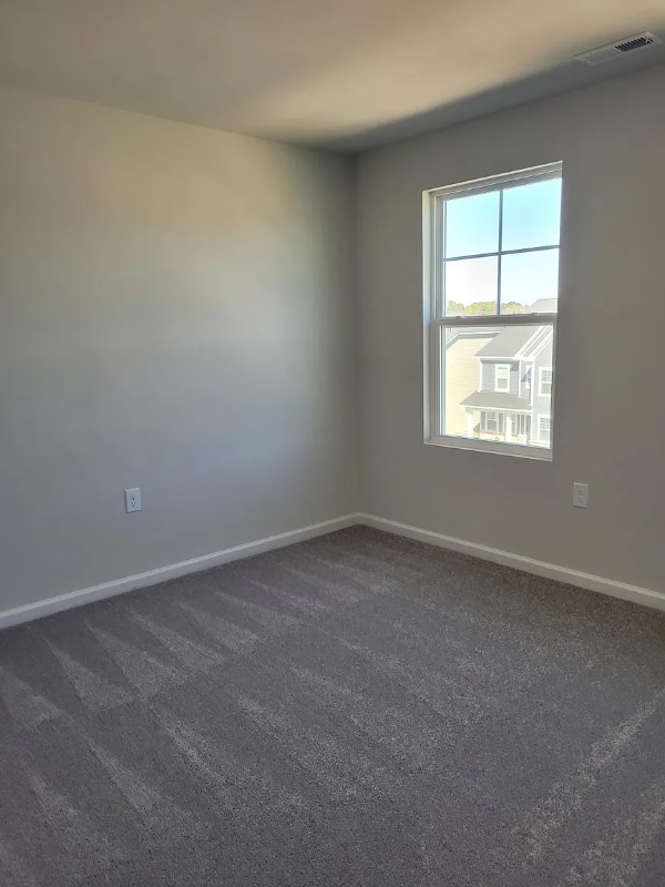 Photo - 1950 Rosedale Rdg Ave