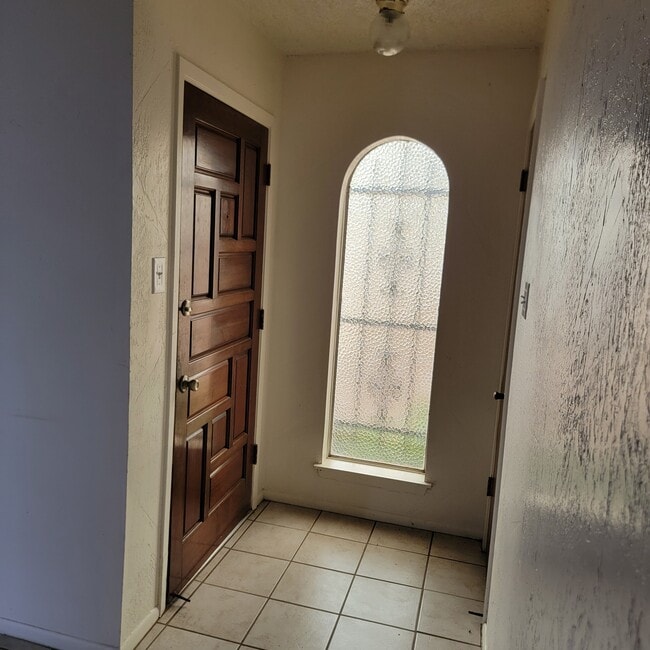 Photo - 3326 Scenic Ln