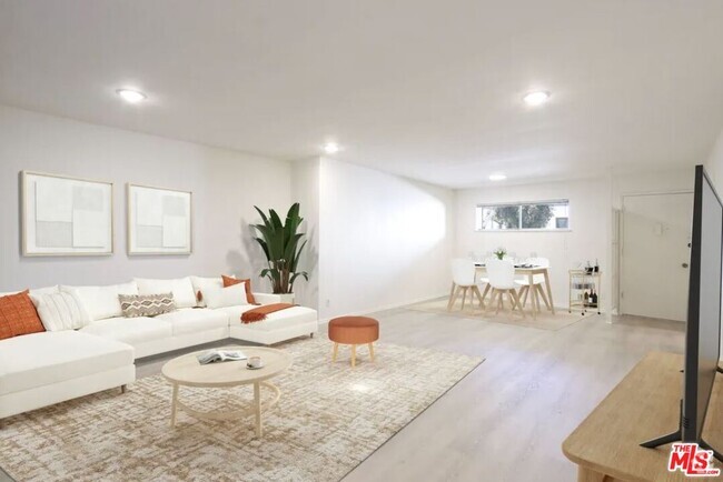 Building Photo - 12958 Valleyheart Dr Unit 3 Rental