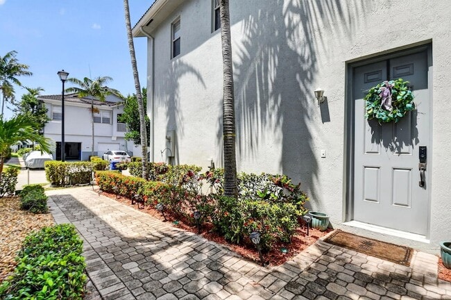 Photo - 3271 Laurel Ridge Cir
