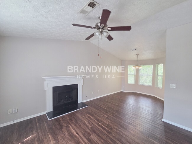 Photo - 2600 Clifton Downs Trail