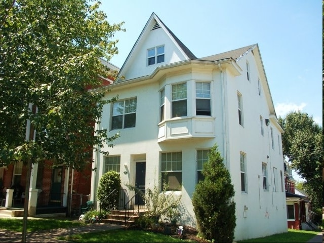 Photo - Towns at Governor's Square Unit 25-546W4