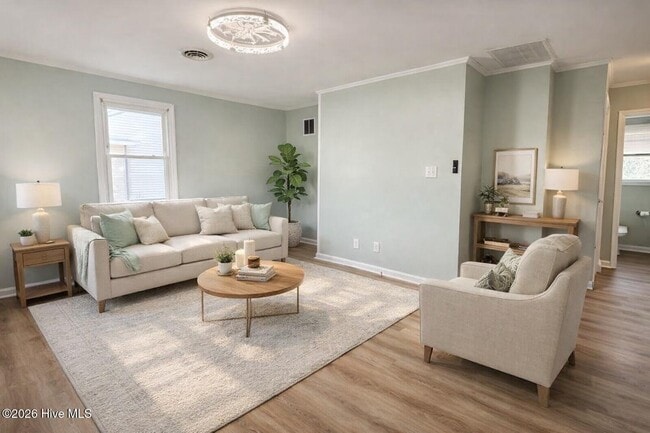 Photo - 314 Starling St