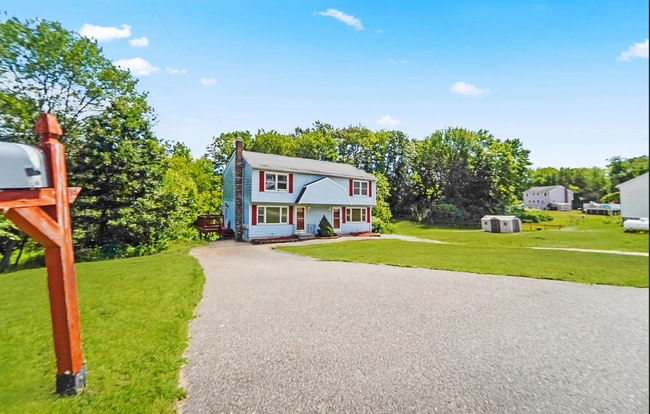 Photo - 15 Sunnyside Ln