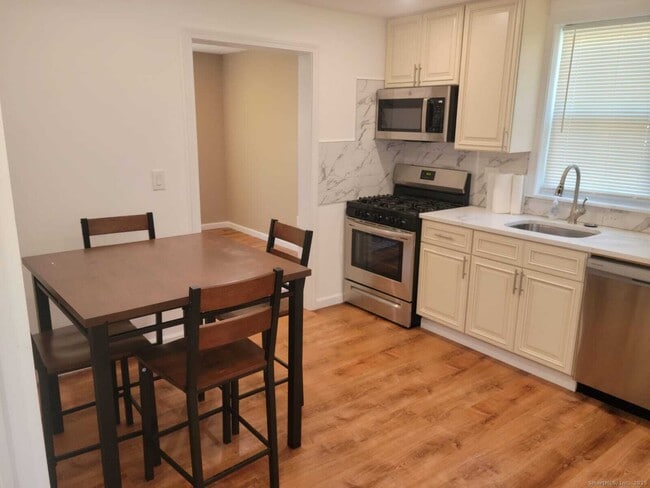 Photo - 62 High Ridge Dr