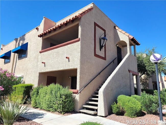 Building Photo - 4221 Gannet Cir Unit 230