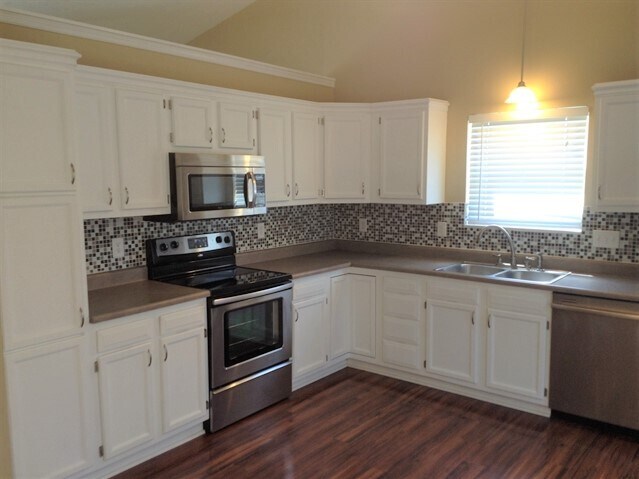 Photo - 391 Sherman Dr