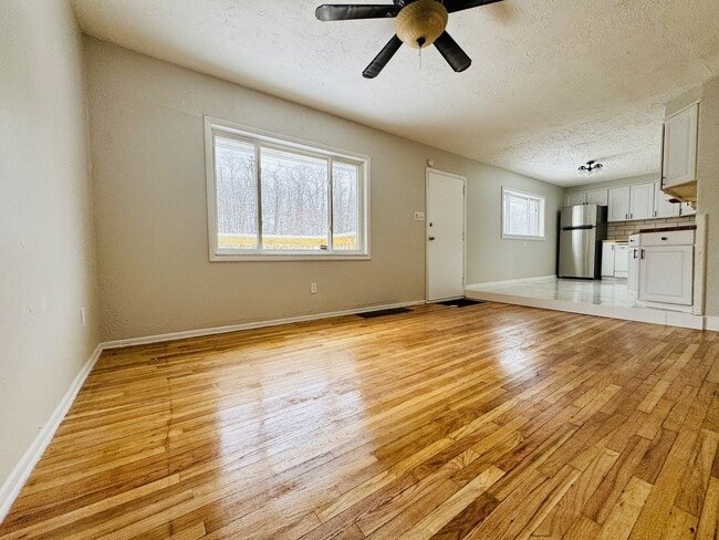 Photo - 741 Jefferson Rd