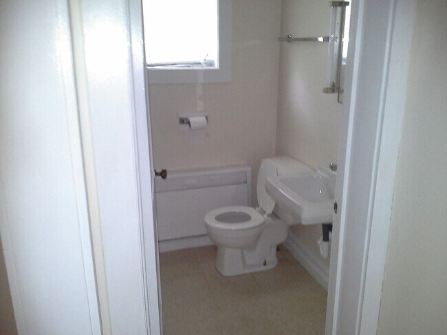 Photo - 132 N Vesper St Unidad 132 N. Vesper St. #2