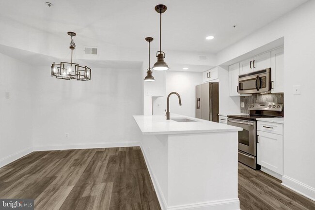 Building Photo - 3307 Wyndham Cir Unit 2157 Rental