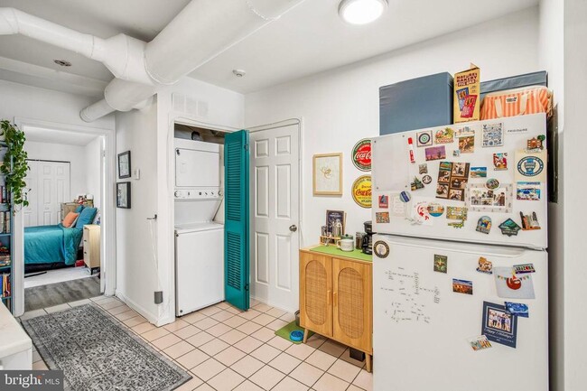 Photo - 117 Green Ln Unit B