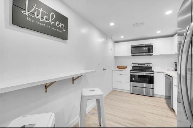 Building Photo - 4001 S Ocean Dr Unit 7K