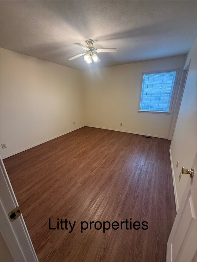 Photo - 1516 Fair Park Cir