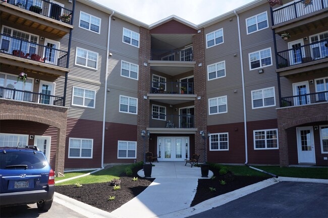 Building Photo - 75 Valcour Dr Unit 201