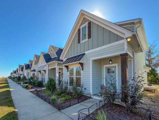 Building Photo - 2856 Blue Blossom Trail