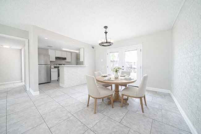 Photo - 8100 Leonora St Unit L5