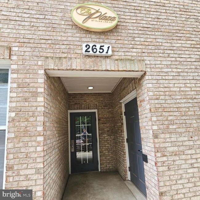 Building Photo - 2651 Park Tower Dr Unit 306