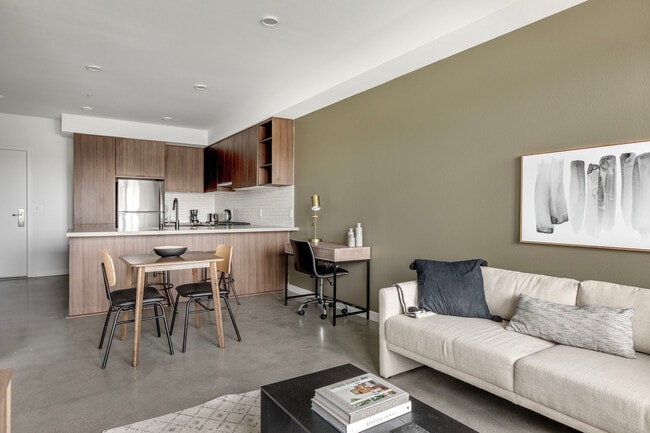 Photo - 101 River Pk Dr Unit FL3-ID58