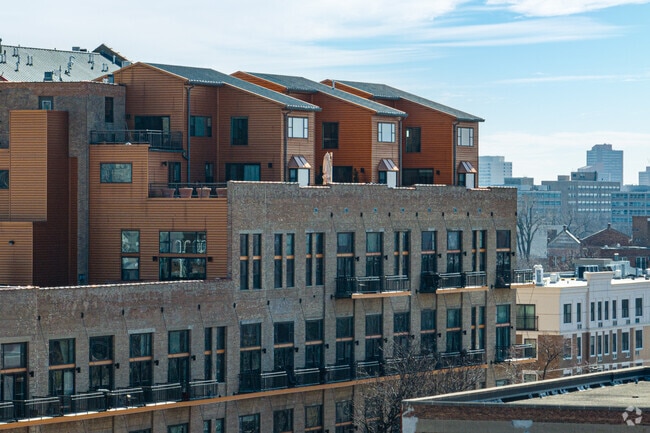 Althernate - The Opera Lofts