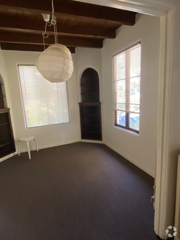 Building Photo - 1700 Le Roy Ave Unit 11 Rental