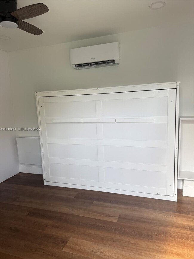 Photo - 5636 NW 4th Ave Unit Studio