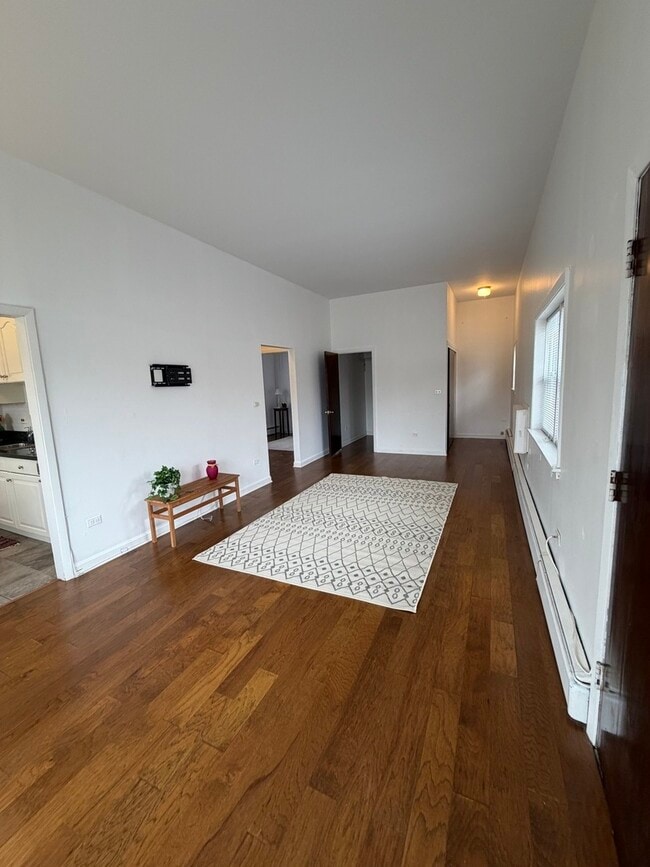 Photo - 1995 Howard Ave