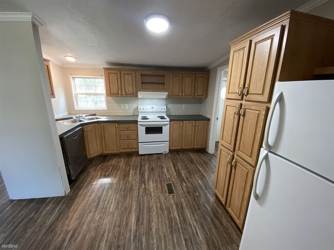 Photo - 4 br, 2 bath Mobile Home - 111 Pecan Grove...
