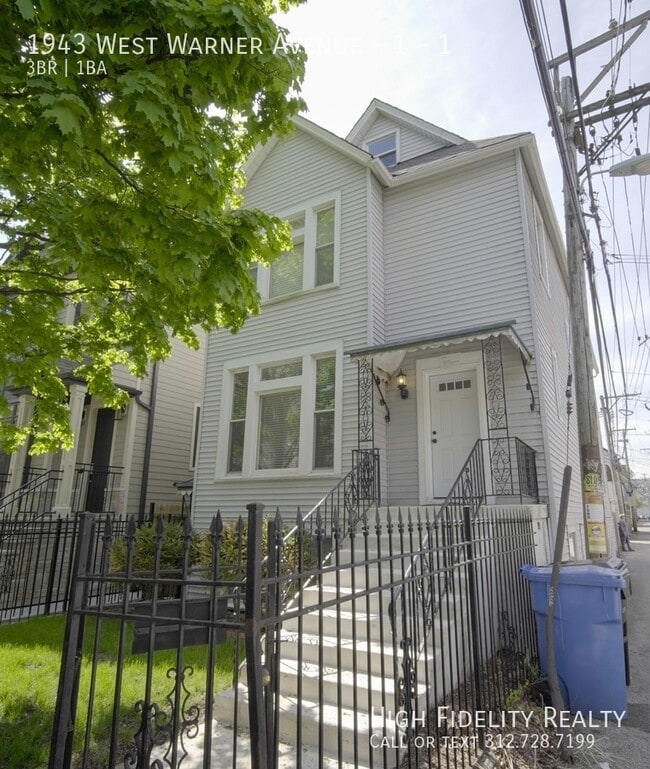 Building Photo - 1943 W Warner Ave Unit 1