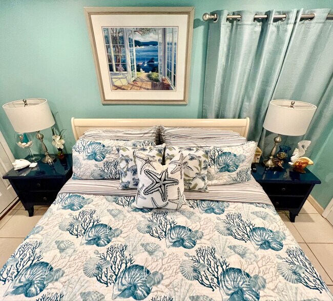 Photo - 715 S Ocean Dr