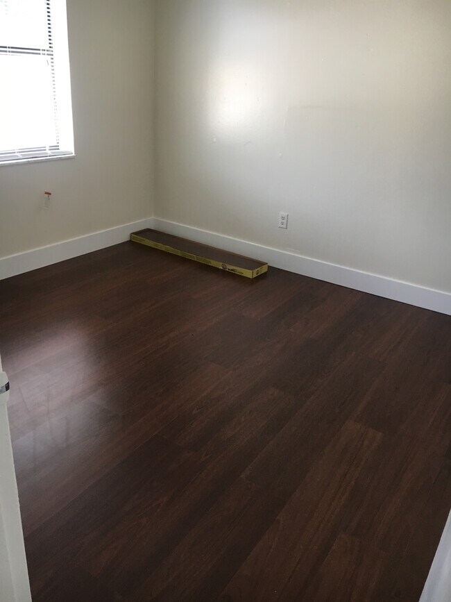 Master bedroom - 6540 W 27th Ct Unit Lago Grande 22-56